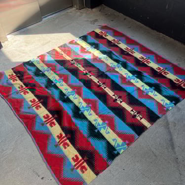 Vintage 1950s 1960s Colorful Bright Southwestern Camp Blanket, 67 x 62 