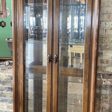 Two Door Mirrored Curio Cabinet w 4 Glass Shelves