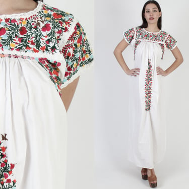 Traditional White Oaxacan Maxi Dress / Cotton Heavily Embroidered Mexican Dress / Womens Authentic Pueble Frida Dress 
