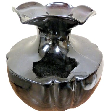 Vintage Black Amethyst Vase With Ruffled Edge - 7