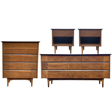 Free Shipping Within Continental US - Vintage Mid Century Modern Dresser Set. Dovetail Drawers 