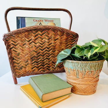 Woven Magazine Rack