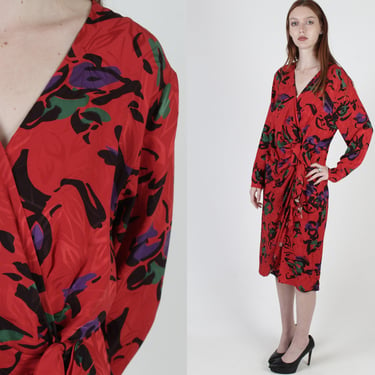 Oleg Cassini Red Graphic Silk Dress / Silky Designer Wear To Work Dress / Bow Tie Ruffle Waistline / Womens Tag Size 12 