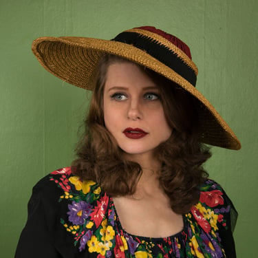 1940s Hat - Fantastic and Unique Natural Straw Wide Brim 40s Sunhat with Pleated Grosgrain and Unique Crown Treatment 