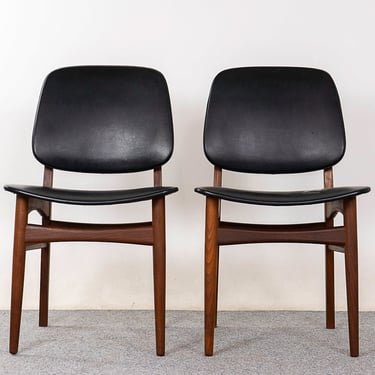 2 Teak Mid-Century Dining Chairs - (322-180) 