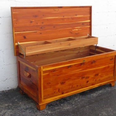 Large Solid Cedar Chest Blanket Trunk Bench Coffee Table 3513