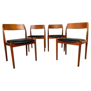 Mid-Century Modern Scandinavian Set of 4 Teak Dining Chairs By Johannes Norgaard 
