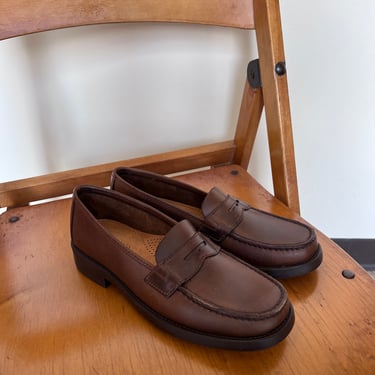 STUDIO SALE Women's Sz. 7 M | Vintage G.H. Bass Brown Loafers Leather Oxfords Deadstock In box. Honey Joely 