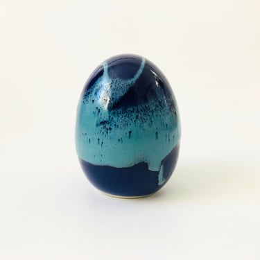 Vintage Studio Pottery Egg 