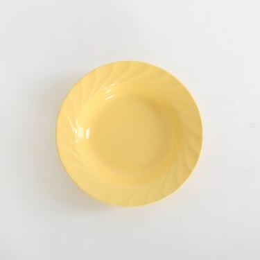 Vintage 1940s yellow Metlox California pottery bowl 