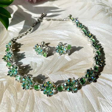 Green Aurora Gem Necklace &amp; Earring Set
