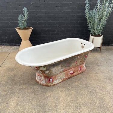 Vintage Porcelain Bath Tub 