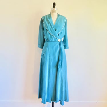 1940's Cerulean Aqua Blue Rayon Robe Dressing Gown Contrast Piping Rockabilly Pin Up 40's Loungewear Saybury Size Medium 