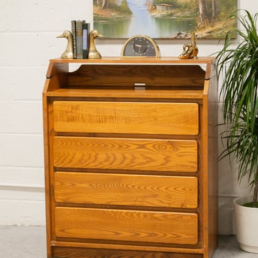 Boho Vintage Chest of Drawers With Changing Table