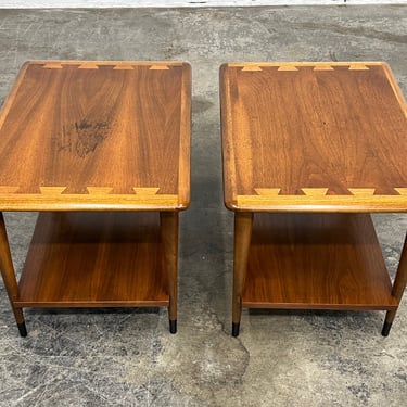 Lane Acclaim Mid-Century Modern Walnut End Table / Nightstand ~ A Pair 