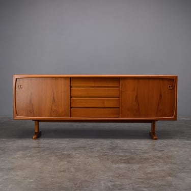 6.5ft Mid Century Danish Modern Sideboard Credenza Teak Dyrlund 