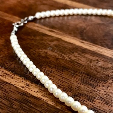 Vintage Pearl Necklace Resin Pearl Faux Pearl Choker 18” 1950s 1960s Mid Century Style 