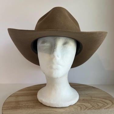 Akubra Snowy River Tan Pure Fur Felt USA Made Unisex 7-7 1/8 