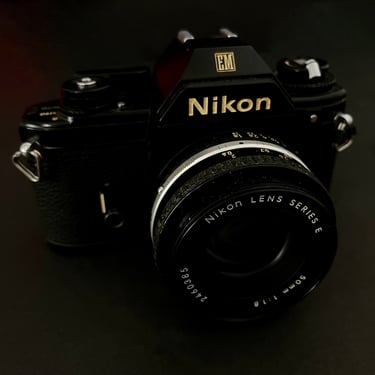 Nikon EM Camera Original Lenses Filters and Carrier in  Excellent Condition Japan 