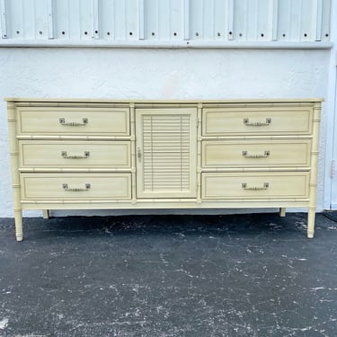 Henry Link Bali Hai Dresser Credenza 9 Drawers & Shutter Style Door - Beige Vintage Faux Bamboo Hollywood Regency Coastal Buffet Furniture 