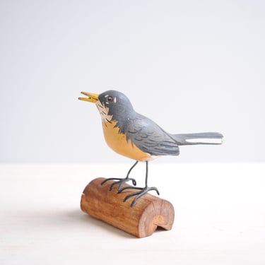 Vintage Hand Carved and Painted Wood Robin Bird Figurine 