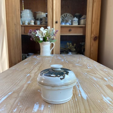 Beautiful antique French foie gras ironstone jar with lid and it original label. 