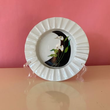 Vintage 80s Calla Lily Round Ceramic Ashtray 