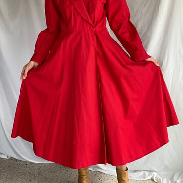 80s Shirt Dress / Red Full Skirt Cotton Cozy Dress / Nipped Waist 50's Throwback  Dress / Lizwear 