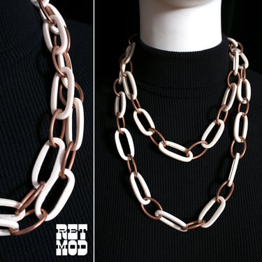 Stylish Vintage 60s 70s Off-White & Brass Chain Link Long Necklace - WEAR LONG or DOUBLED 