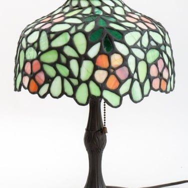 Tiffany Studios Manner Boudoir Table Lamp