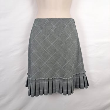 Vintage Y2K Grey Pleated Plaid Skirt, Size Medium 