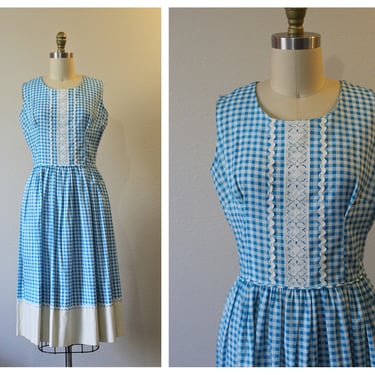 Vintage 50s 1960s Blue Rick Rack Gingham Sleeveless Cotton Day Dress picnic spring summer  // Modern Size 4 6 Small 