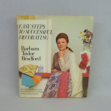 Easy Steps to Successful Decorating (1971) by Barbara Taylor Bradford - Vintage 1970s Interior Decorating Book 