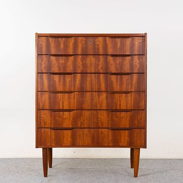 Teak Mid-Century Dresser - (324-367) 