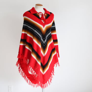 1970s Knit Red Poncho - S/M/L 