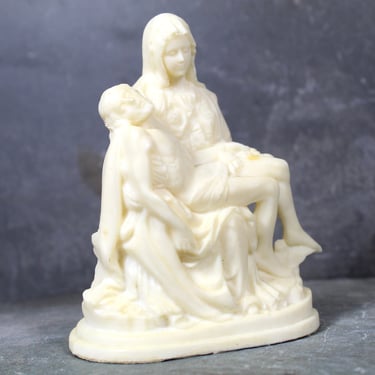 Vintage Souvenir of The Pieta from Vatican City in Rome, Italy | Famous Micheangelo Statue Souvenir | Circa 1970s | Made in Hong Kong 
