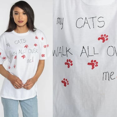 Cat Lovers T-Shirt 90s Funny Cat Shirt My Cats Walk All Over Me Joke Shirt Paw Print Graphic Tee Novelty Kitty Hipster Vintage 1990s Large L 