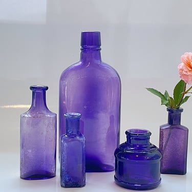 Antique purple glass bottle collection 5 Vintage bottle bud vases Glass flask, Ink well, small bottles, Cottage Chic Windowsill decor 