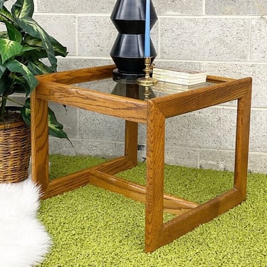 LOCAL PICKUP ONLY ———— Vintage End Table 