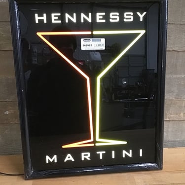 Hennessy Martini Electric Bar Sign Hanging Light (Tacoma)