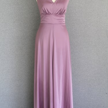 Dusty Plum - 1970s - Halter Dress - Wedding Guest - Party Dress - Estimated size M 