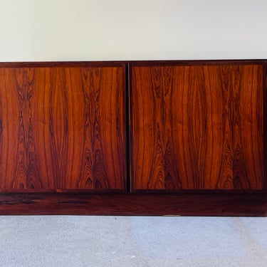 Mid Century Rosewood Cabinet