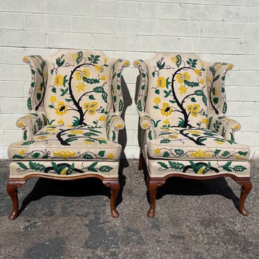 Pair of Crewelwork Upholstered Wing Back Chairs Wingback Armchairs Traditional Wood Fabric Seating Vintage Lounge  English Set High Back 