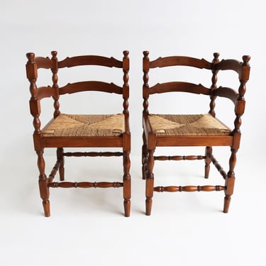 Pair of Antique Dutch Corner Chairs – Rustic Oak & Woven Rush Seat – 1930s Farmhouse Fireside Chairs 