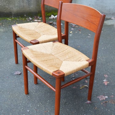 Two Borge Mogensen Teak Curved Back Sea Grass Chairs for Soborg