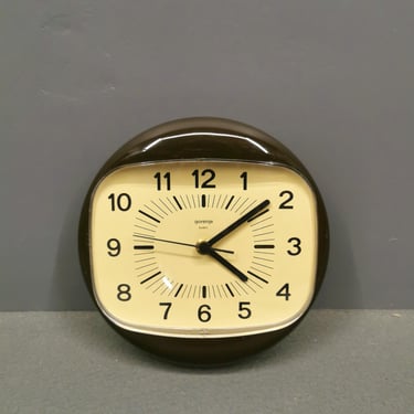 Vintage Wall Clock Gorenje made in Yugoslavia in 70's, Space Age Brown Clock, Mid Century Brown Clock 