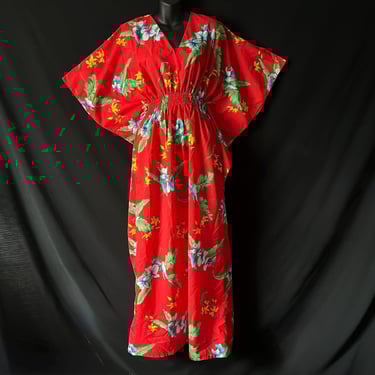 floral hawaii caftan 1970s angel wing maxi gown one size fits most muumuu 