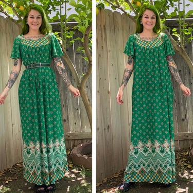 Vintage 1970’s Green Geometric Print Muumuu Dress 