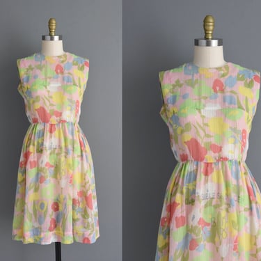 1960s vintage dress | Adorable Pink Cotton Floral Print Summer Day Dress | Small Medium | 60s dress 