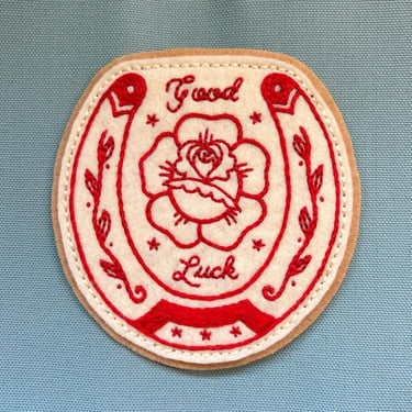 Handmade / hand embroidered off white & tan felt patch - red Good Luck horseshoe and rose - vintage style - traditional tattoo flash 